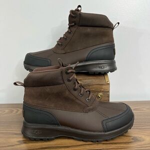 UGG MENS EMMETT DUCK BOOT SIZE US 10 STOUT LEATHER WATERPROOF SNOW RAIN WORK